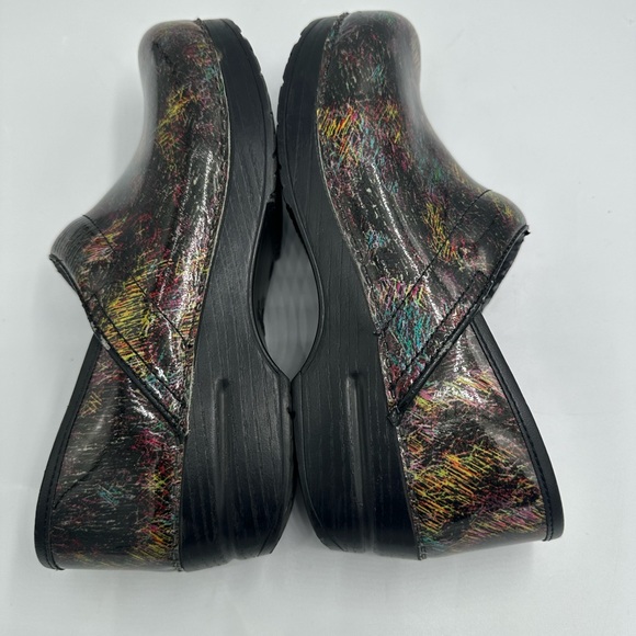 Dansko Professional Petrol Patent Clogs Iridescent Women’s Size 38 US 7.5-8 - Picture 5 of 10